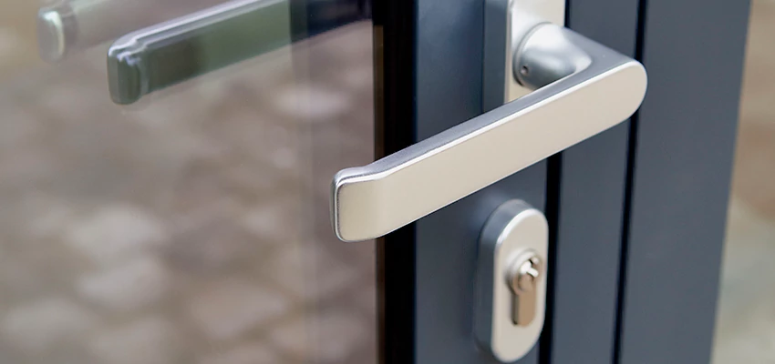 Broken Door Lock Cylinder Repair in Bear Valley Springs, California