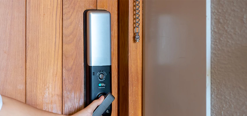 Home Security Electronic Locks Upgrades in Bear Valley Springs, CA